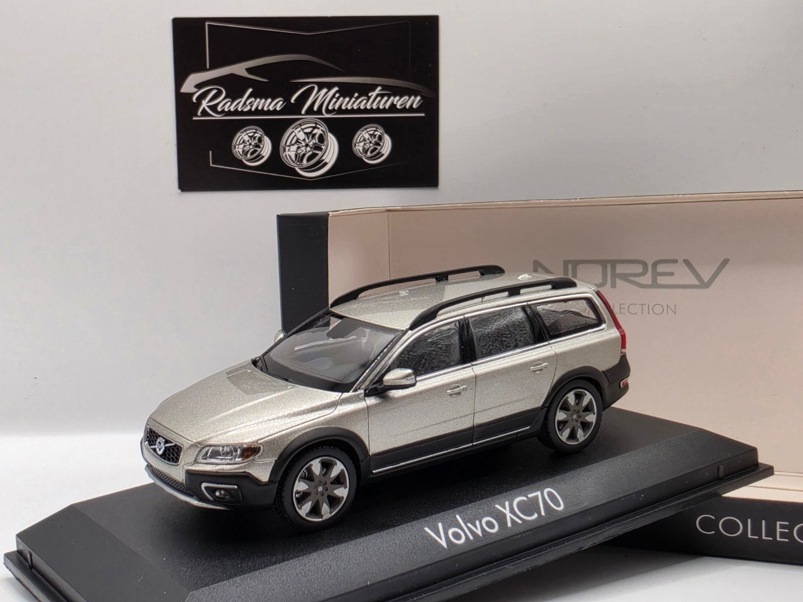 Volvo XC70 4x4 - Seashell - 1:43 Norev ( Zeer zeldzaam ), Hobby en Vrije tijd, Modelauto's | 1:43, Auto, Norev, Ophalen of Verzenden