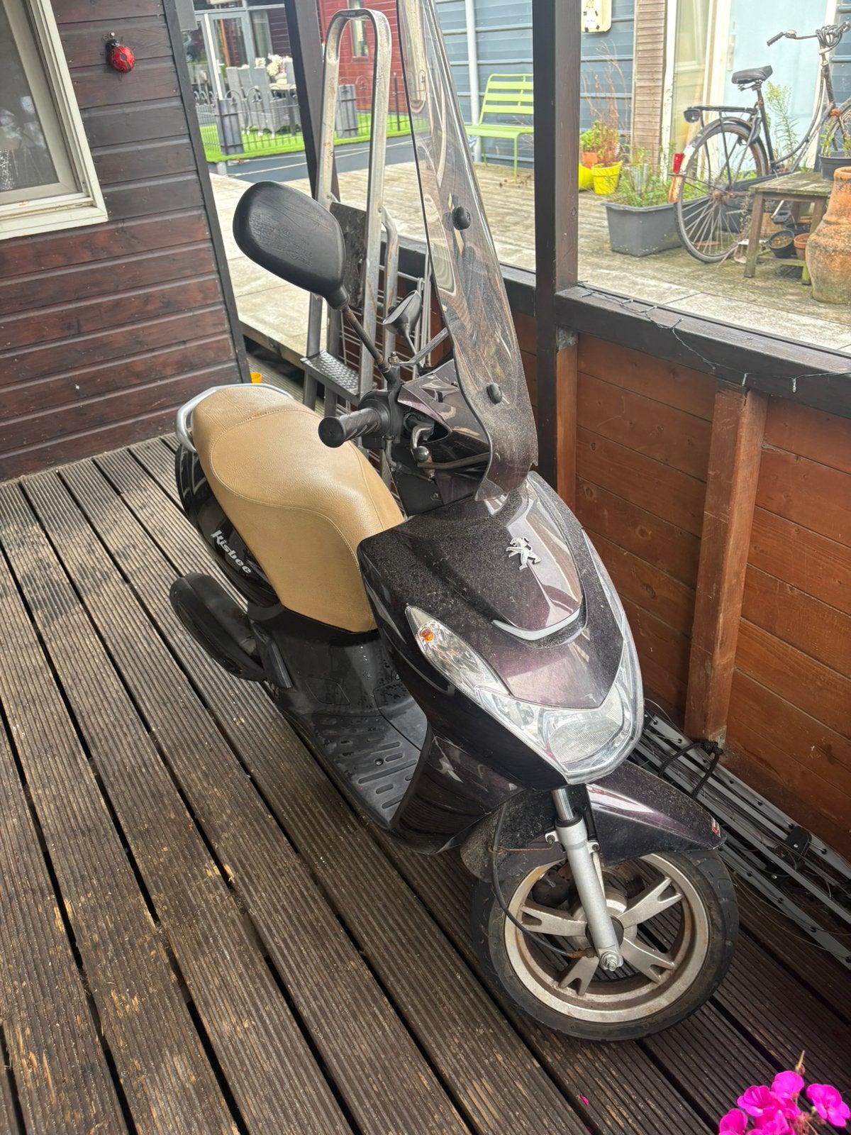 Peugeot kisbee injectie 2021 loop of sloop, Ophalen, Zo goed als nieuw, Benzine, Overige modellen
