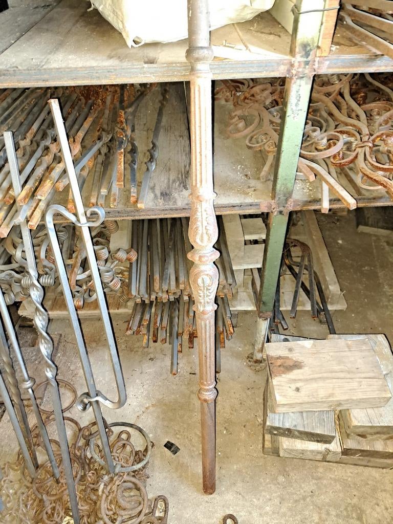 Decoratieve stalen staander/baluster, 120 cm, inkortbaar, Ophalen of Verzenden
