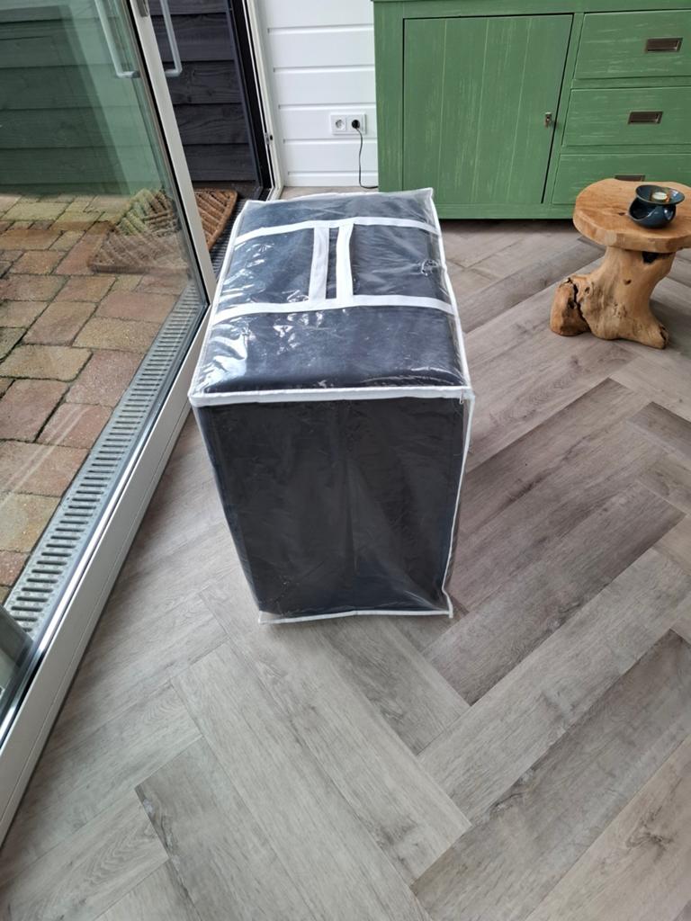 Dun uitklapbaar matras, zwart. 2.00x1.40., Ophalen, Zo goed als nieuw, 2-persoons