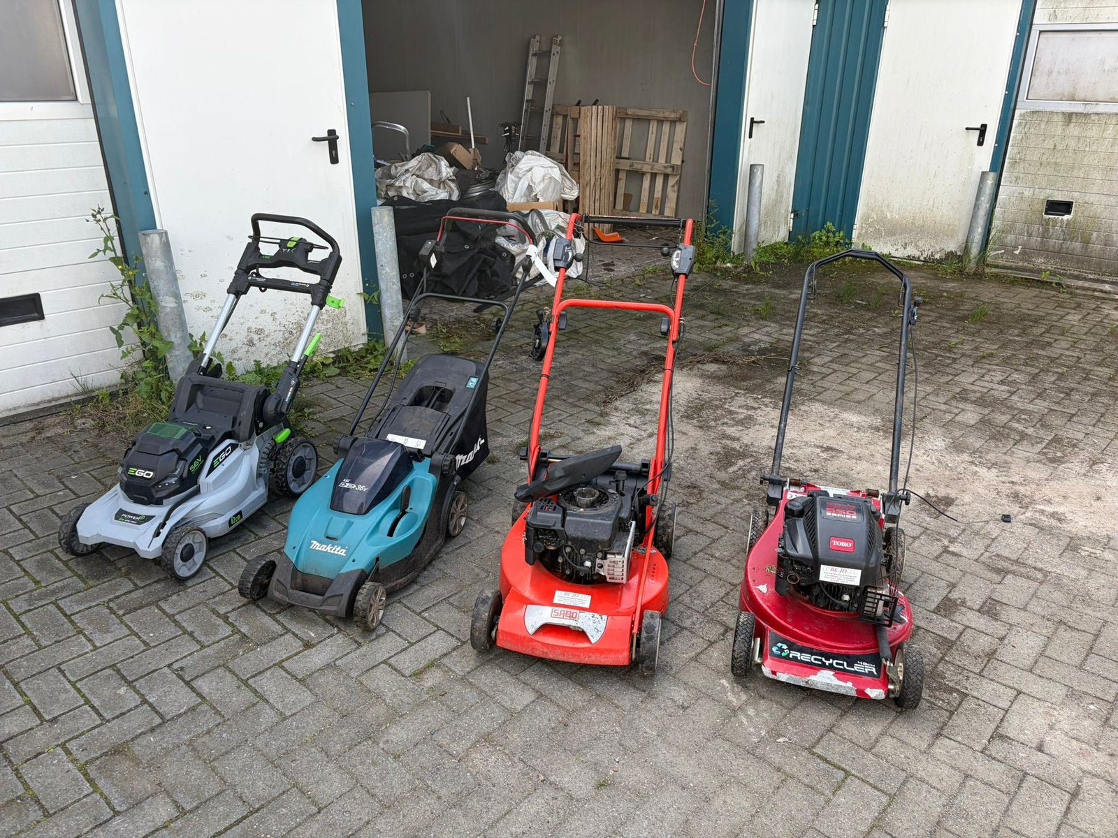 4 x inruil maaiers loop of sloop, Ophalen of Verzenden, Zo goed als nieuw