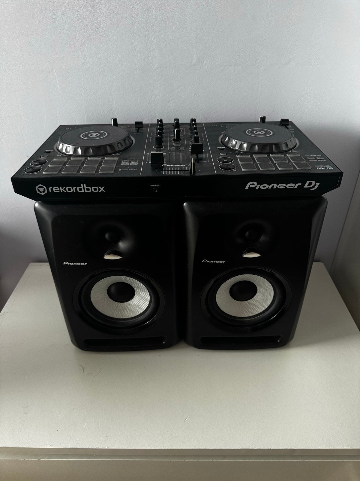 Pioneer DJ-set: DDJ-RB controller & S-DJ60X speakers, Ophalen, Zo goed als nieuw, Dj-set, Pioneer