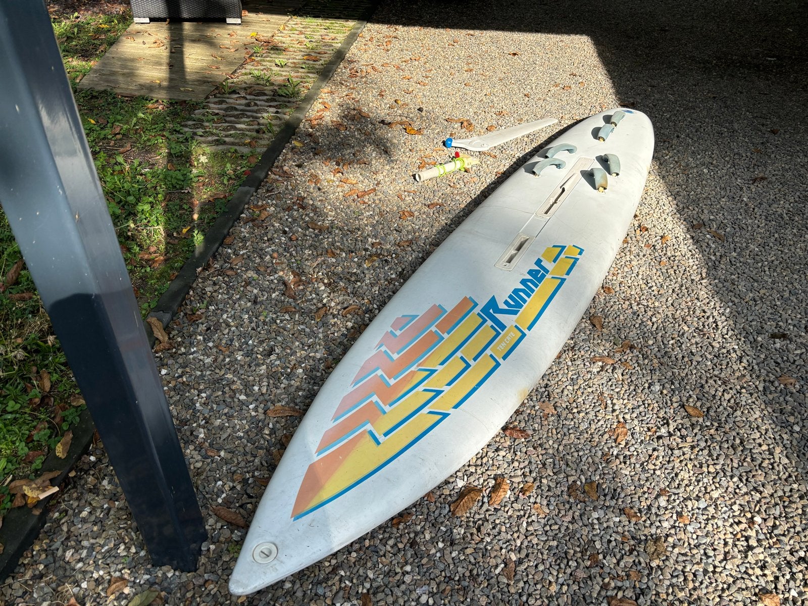 Vintage Windsurfplank Ten Cate Runner; Gratis, Watersport en Boten, Gebruikt, Inklapbaar zwaard, 300 cm of meer, Plank