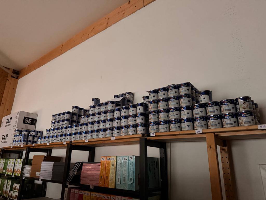 675 blikjes Flexa Strak in de Lak 250 ml in 16 kleuren, Ophalen, Overige kleuren, Nieuw, Lak