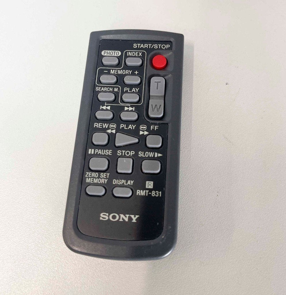 Foto 13 van Sony HDR-HC1E Digitale HDV/MiniDV Handycam-lees advertentie