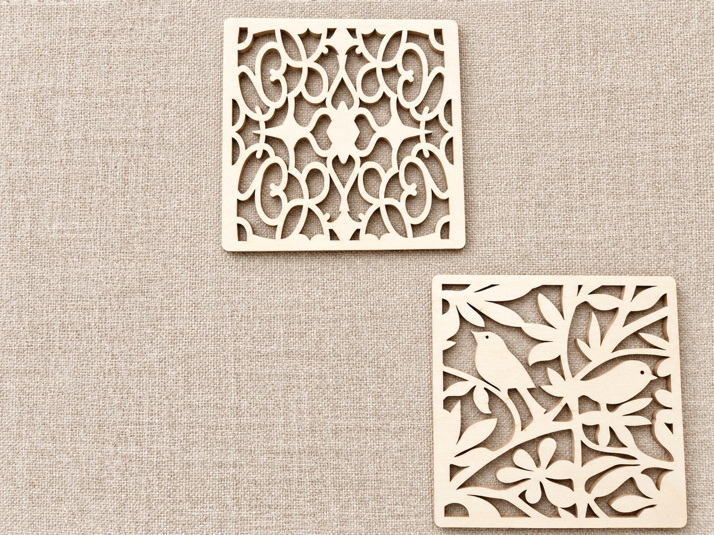 Houten onderzetters met gravure | Diverse designs, Hout, Glasonderzetter, Ophalen of Verzenden, Beige