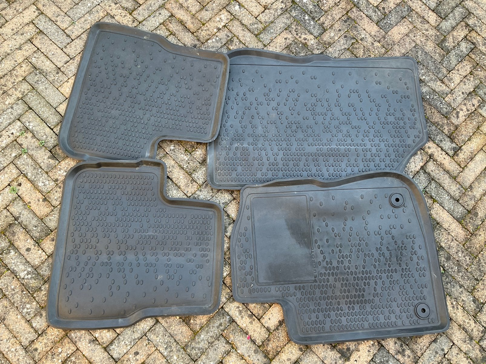 Set rubber automatten, Auto diversen, Ophalen, Gebruikt