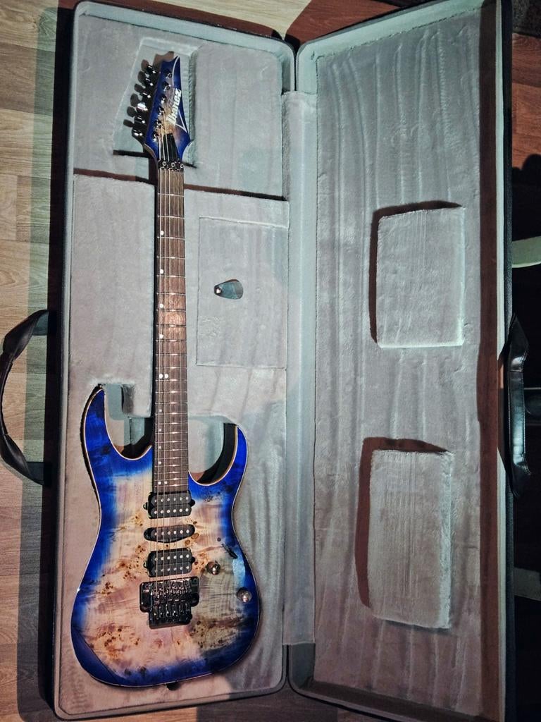 Ibanez RG1070PBZ (incl. Softcase), Muziek en Instrumenten, Snaarinstrumenten | Gitaren | Elektrisch, Ophalen