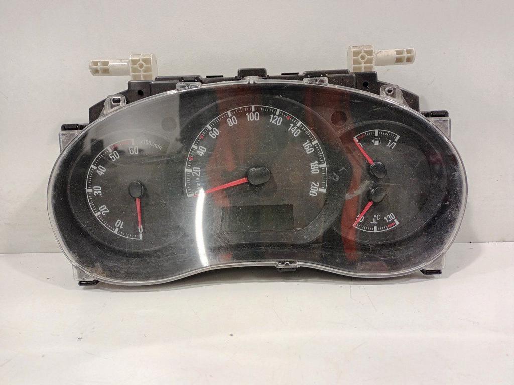 Cockpit Opel Movano, Auto-onderdelen, Dashboard en Schakelaars, Opel, Gebruikt, Herkomst onderdeel bekend, 12 maanden garantie