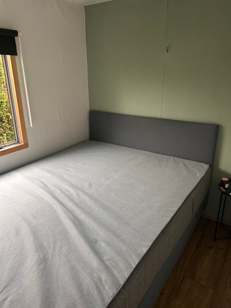 Ikea sabovik bed (zonder matras), Huis en Inrichting, Slaapkamer | Boxsprings, Ophalen, Tweepersoons, 140 cm, Zo goed als nieuw