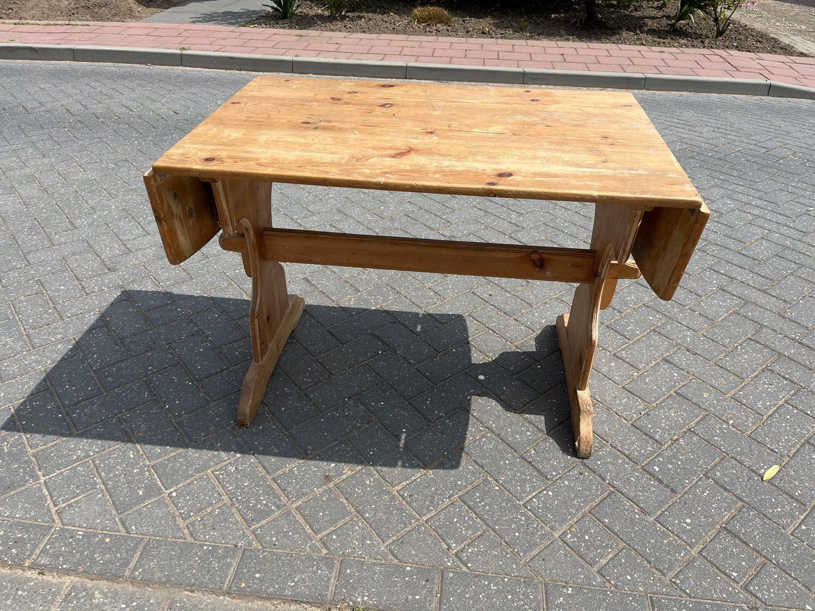 Oud Zweeds houten tafeltje - uitschuifbaar, Ophalen
