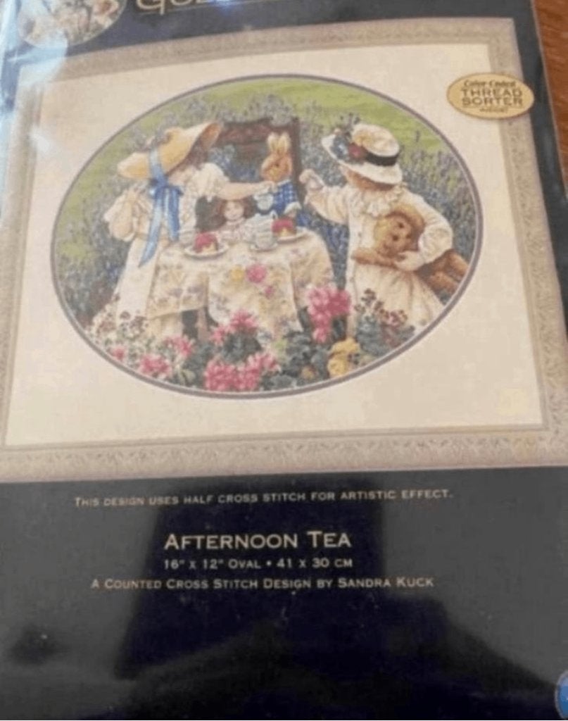BORDUURPAKKET DIMENSIONS GOLD AFTERNOON TEA, Hobby en Vrije tijd, Borduren en Borduurmachines, Verzenden, Nieuw, Handborduren