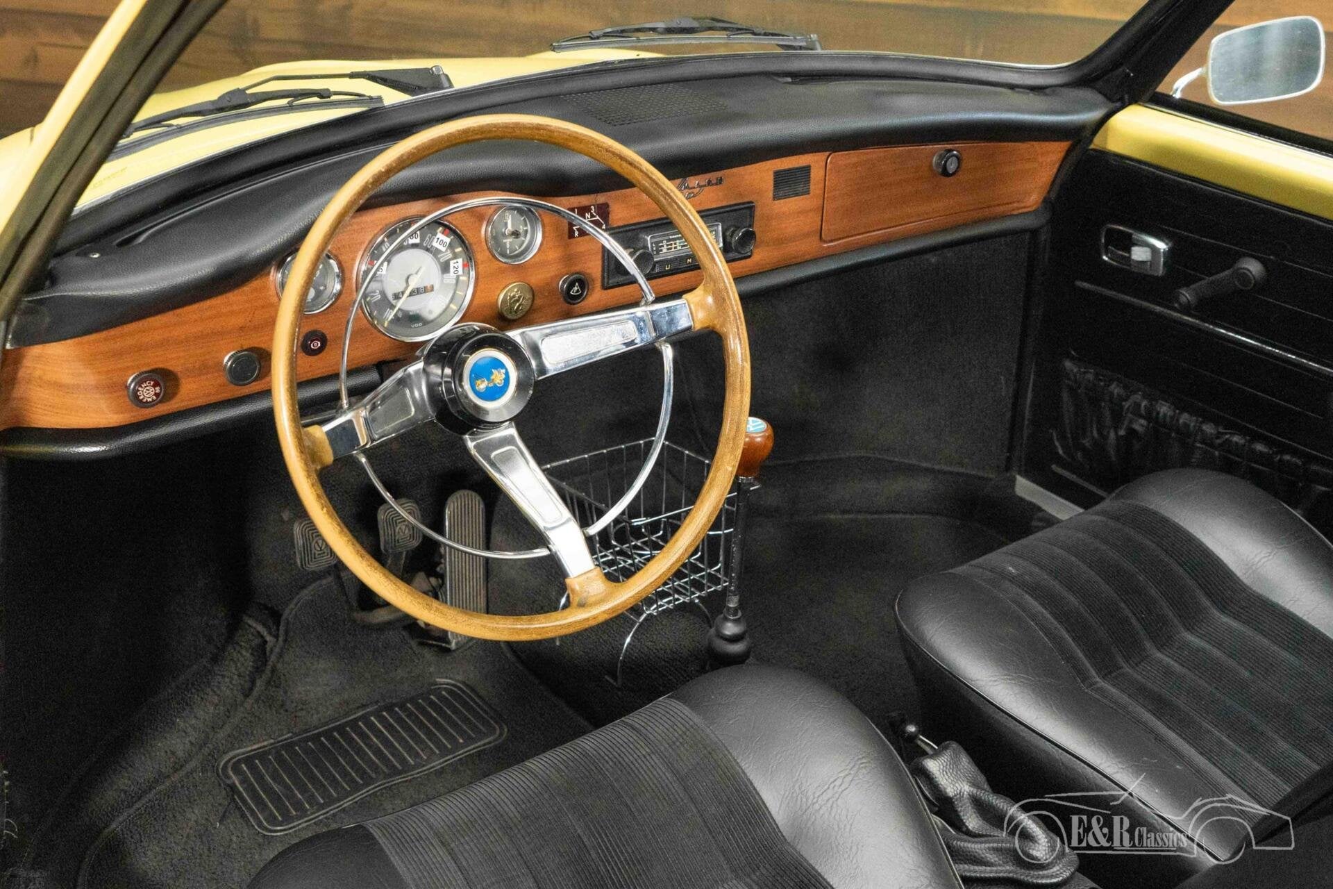 Volkswagen Karmann Ghia Cabriolet | 1971, foto 11