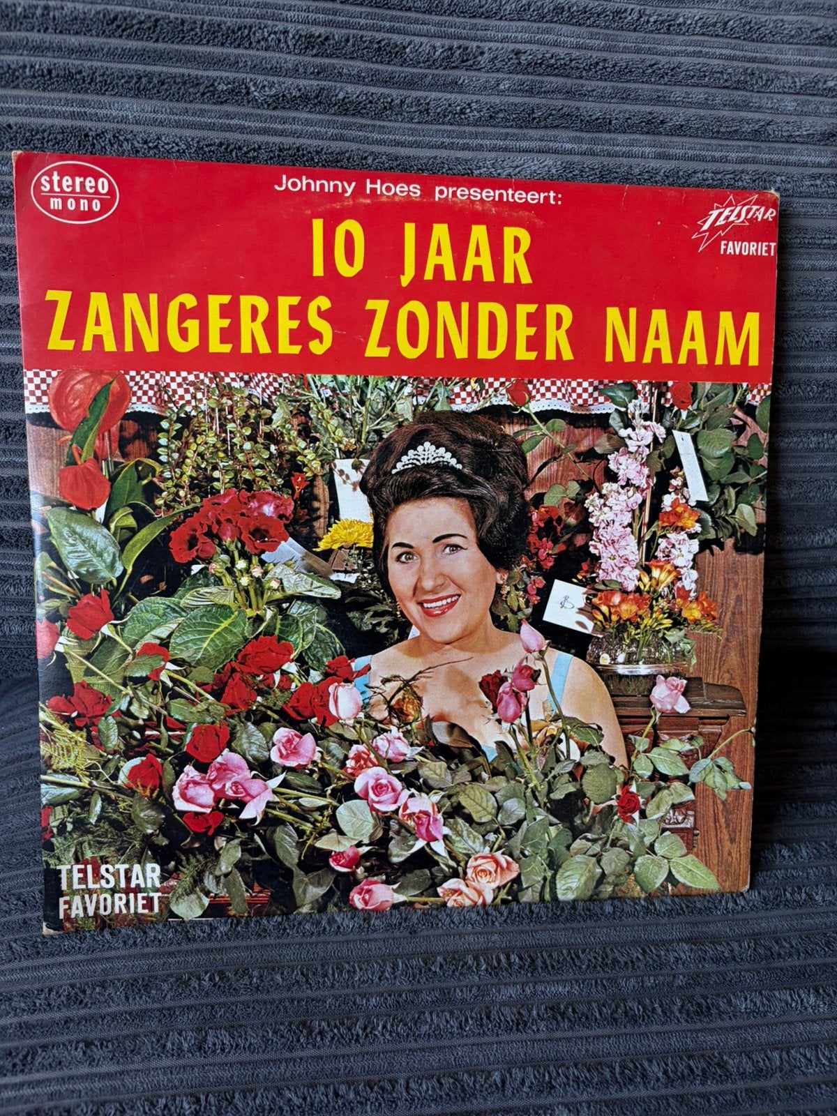 Zangeres zonder naam, Ophalen of Verzenden, Gebruikt, Overige formaten, Levenslied of Smartlap