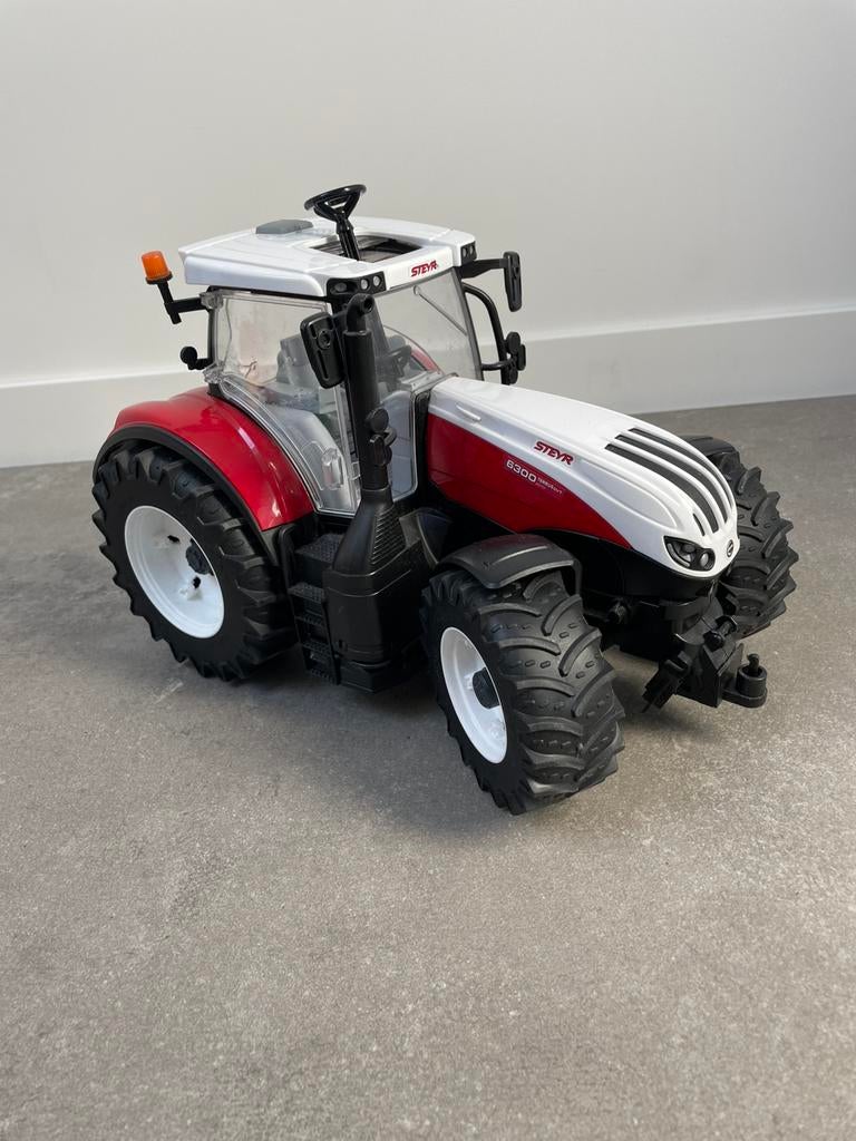 Bruder steyr trekker, Ophalen of Verzenden, Zo goed als nieuw, Tractor of Landbouw, Overige merken