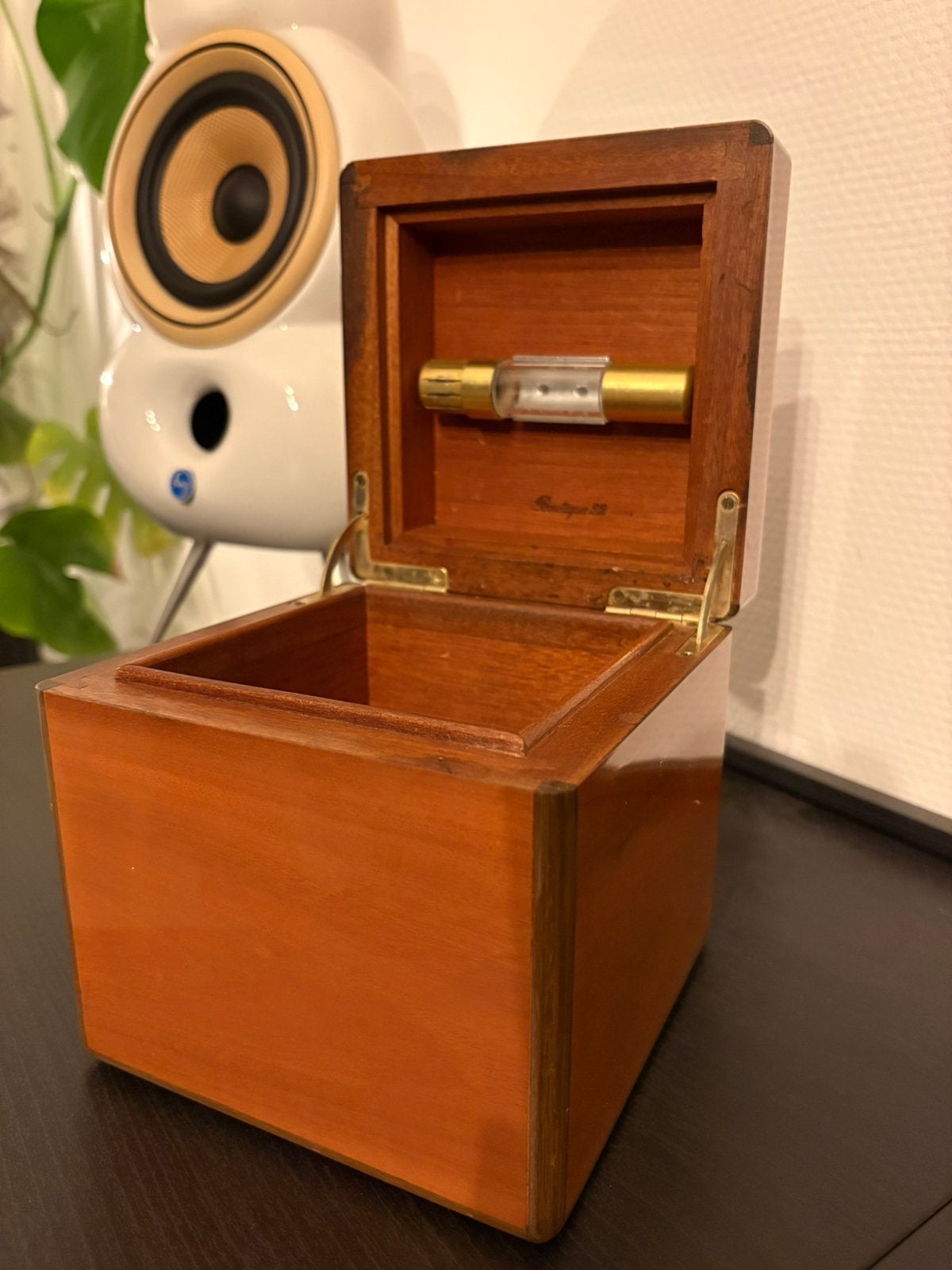 Elie Bleu Humidor Boutique 22 Paris, Ophalen of Verzenden, Gebruikt, Tabaksdoos of Verpakking