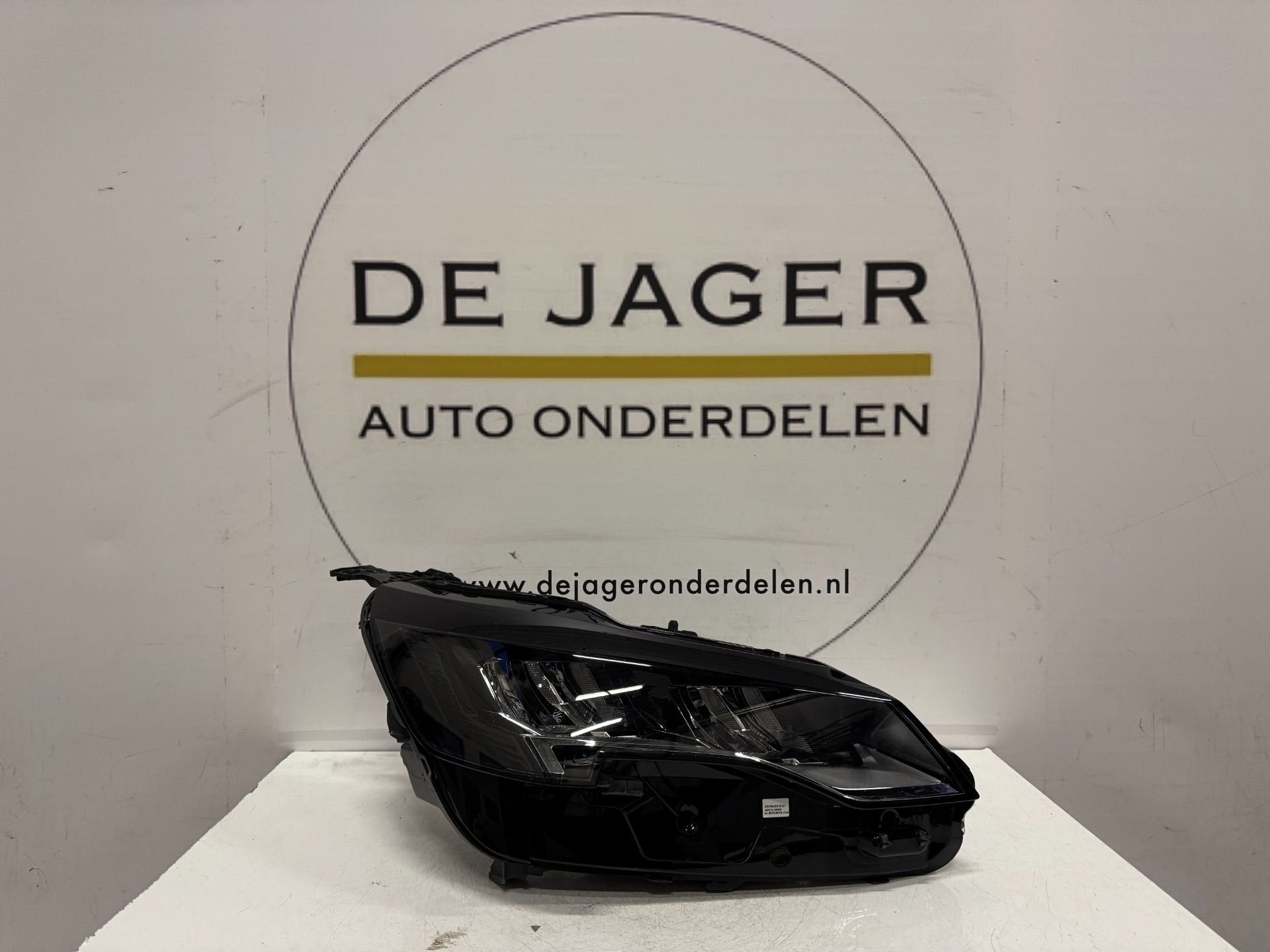 PEUGEOT 3008 5008 LED KOPLAMPEN SET 9836230280 9836230180, Taurusavenue 1
2132 LS  Hoofddorp, NL, Gebruikt, Contact.group@renault.com
