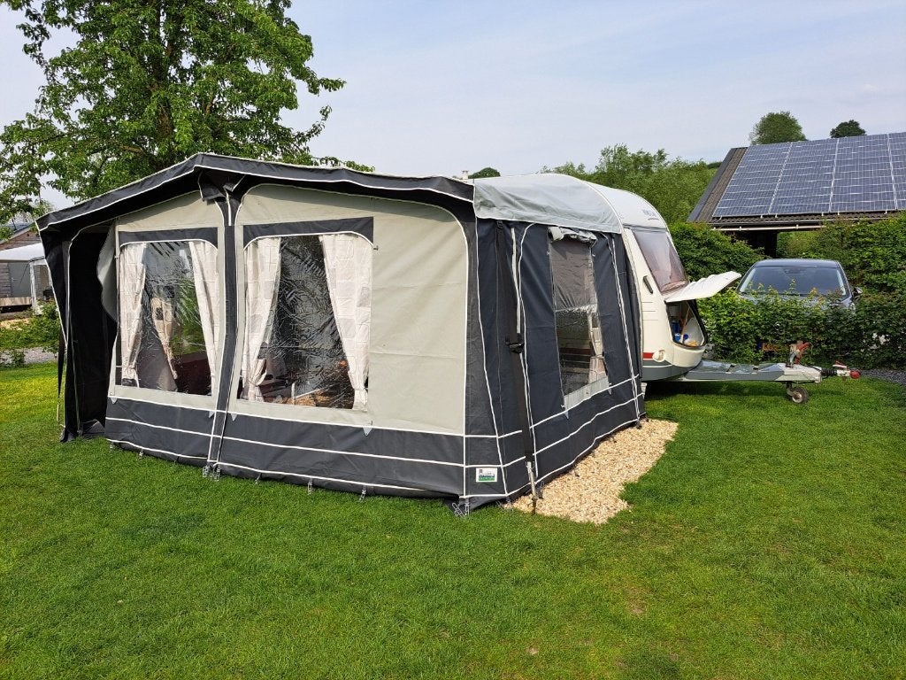 Te koop Homecar racer 43 Fantasy (2006) caravan met mover, Home-car, Ringverwarming, Treinzit, Particulier