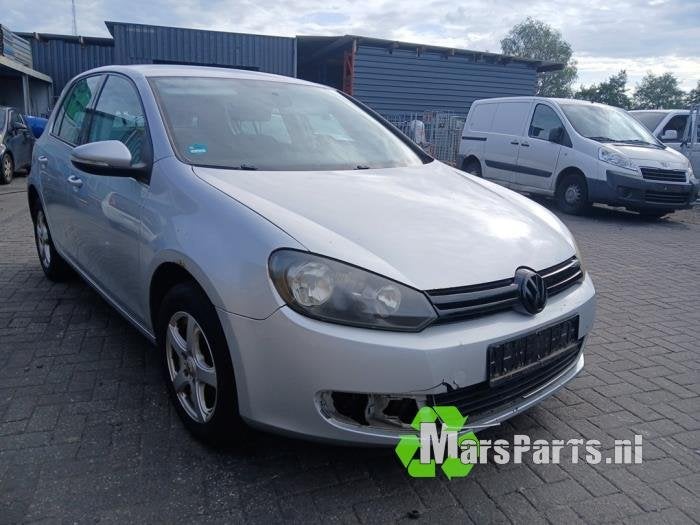 Aandrijfas links-voor van een Volkswagen Golf, Gebruikt, -, Volkswagen, -