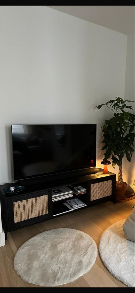 Westwing TV-meubel Vienna, Ophalen, 150 tot 200 cm, Zo goed als nieuw, Minder dan 100 cm