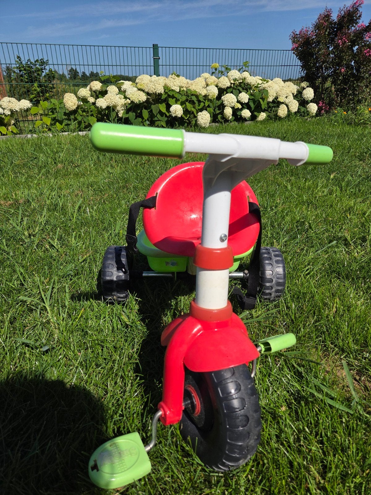 Smoby 3-wiel trapfietsje - Z.G.A.N. en niet verkleurd, Ophalen of Verzenden, Zo goed als nieuw, Trapvoertuig