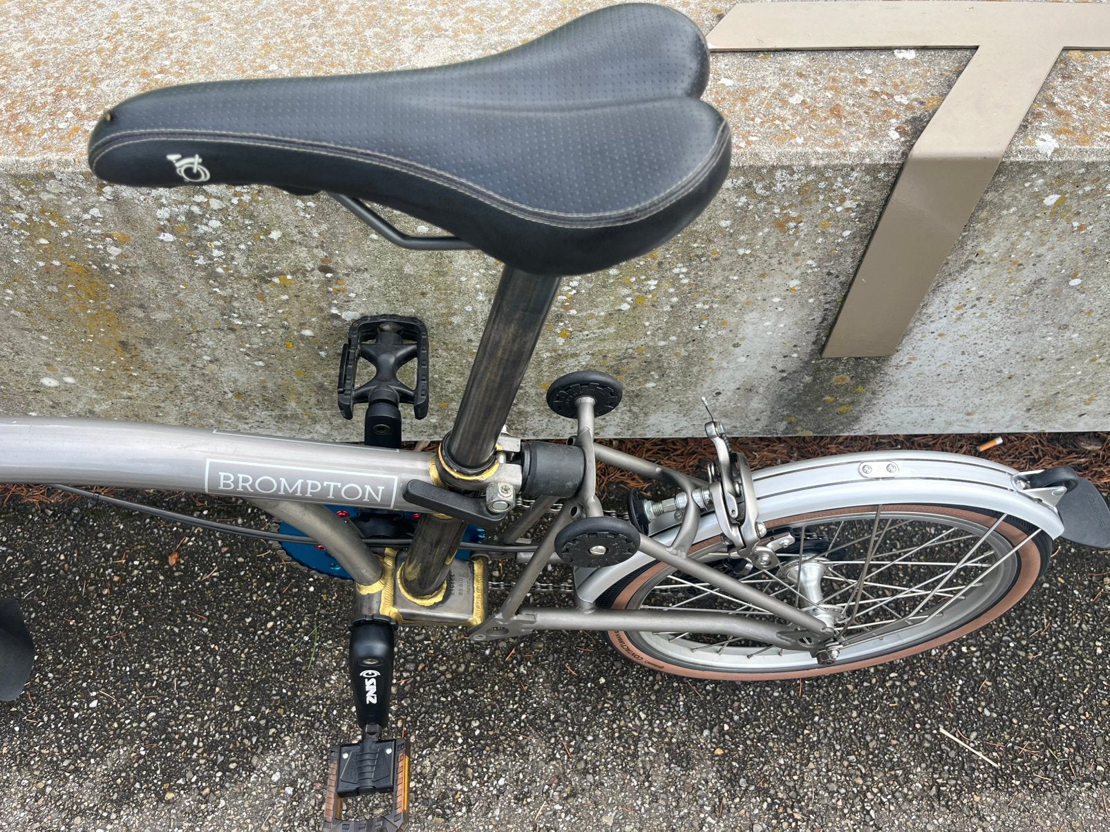 Foto 11 van Titanium Brompton S2L-X 9,4 KG Customised voor klein persoon