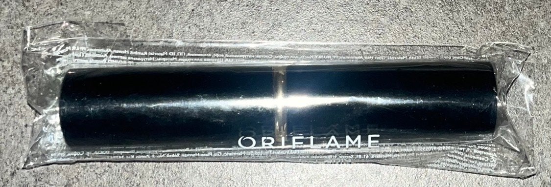 Oriflame piederkwast uitschuifbaar - Nieuw in verpakking, Lippen, Zwart, Nieuw, Ophalen of Verzenden