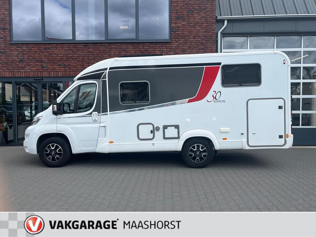 Buerstner BT6203 2- Pers. AchteruitrijCamera/Douche/Toilet/L, Caravans en Kamperen, Campers, Bürstner, Info@buerstner.com, Bedrijf