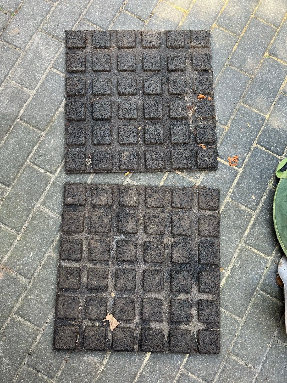 Rubberen tegels 2x 50x50 cm - Gebruikt, Ophalen, Gebruikt, Overige typen, Rubber