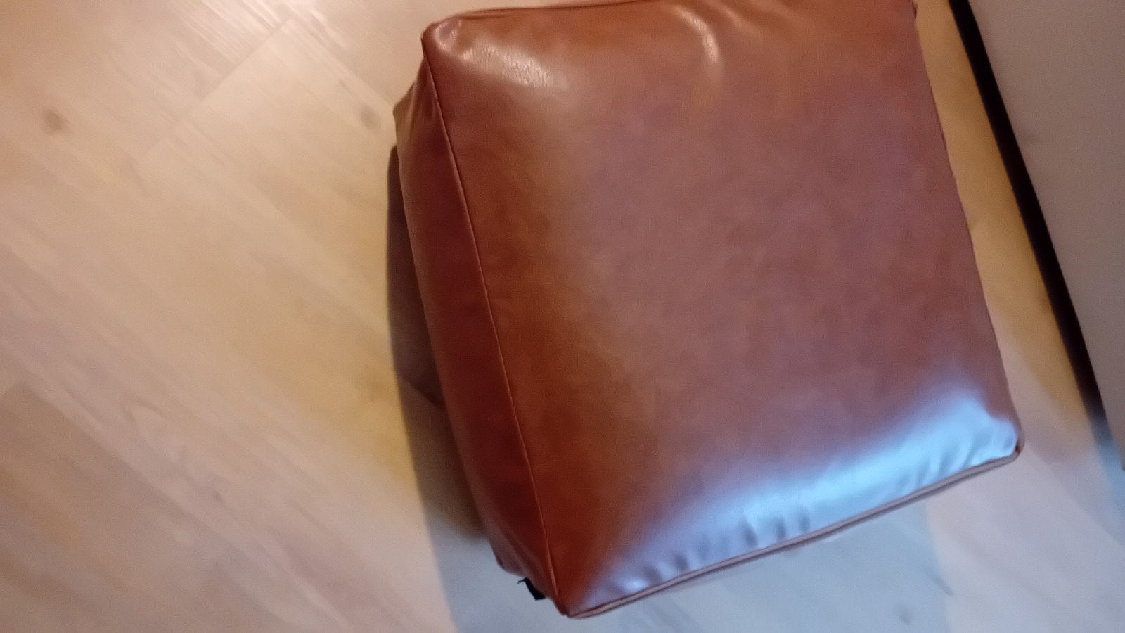 Poef Gusta Poef Cognac | Opblaasbare poef, Minder dan 50 cm, Rond, Nieuw, Minder dan 50 cm