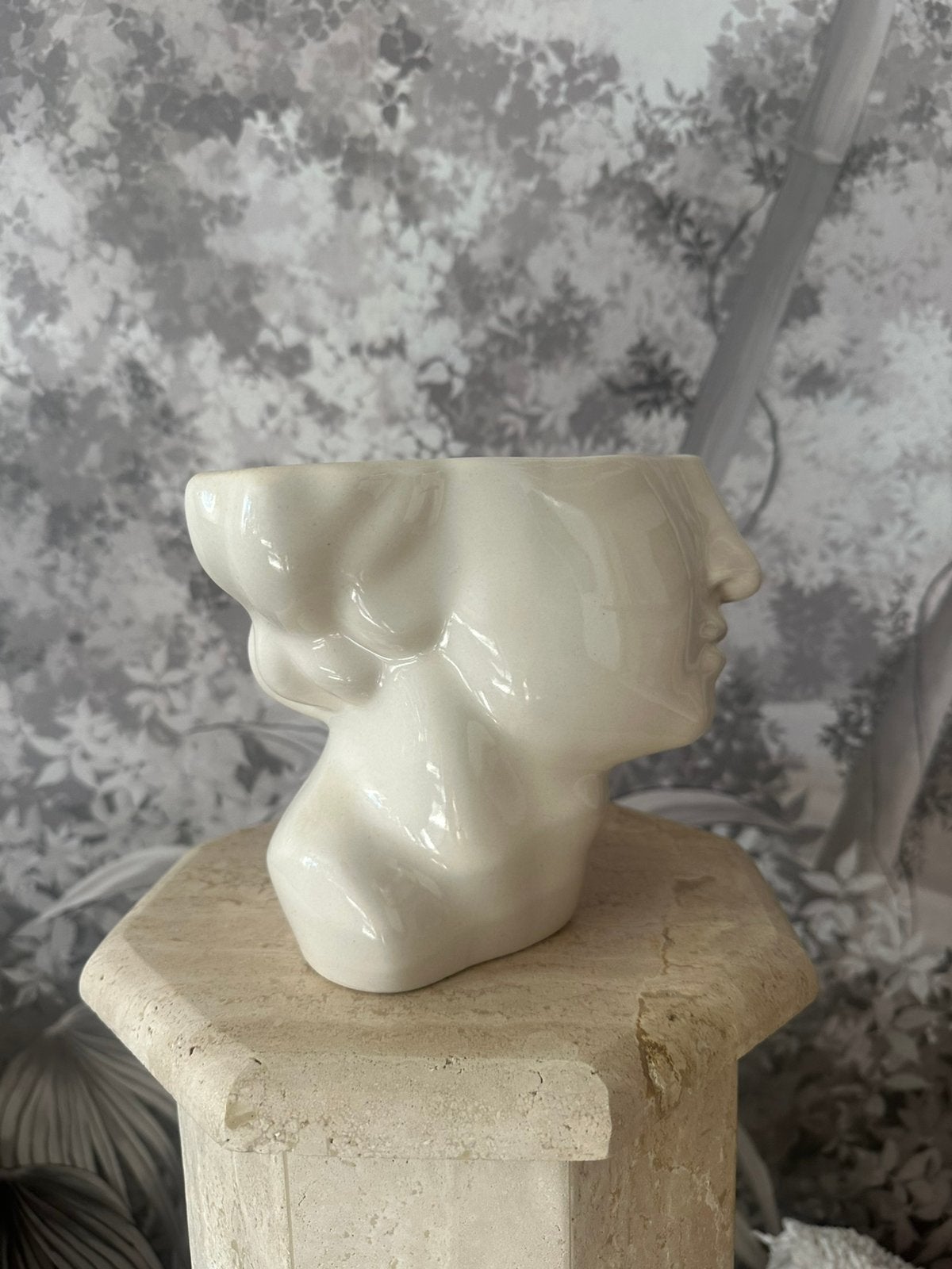 H&M Home sculpturale gezichtenvaas crème – 18 cm, Ophalen, Zo goed als nieuw