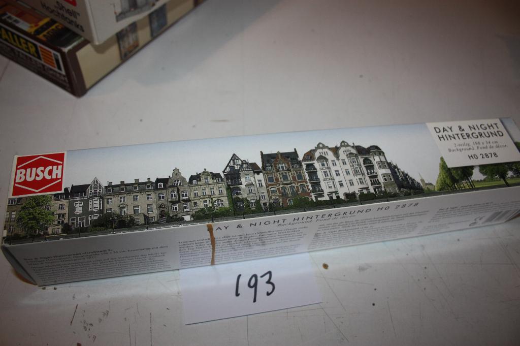 193: Busch HO 2878, day & night hintergrund, 2delig, Hobby en Vrije tijd, Modeltreinen | H0, Overige merken, Gelijkstroom of Wisselstroom