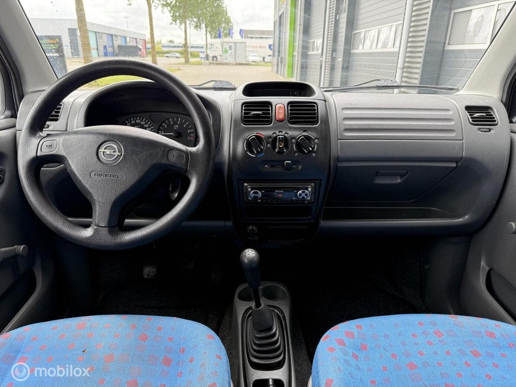 Opel Agila