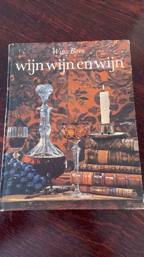 Wijn wijn en wijn - Wina Born, Ophalen of Verzenden, Zo goed als nieuw, Frankrijk