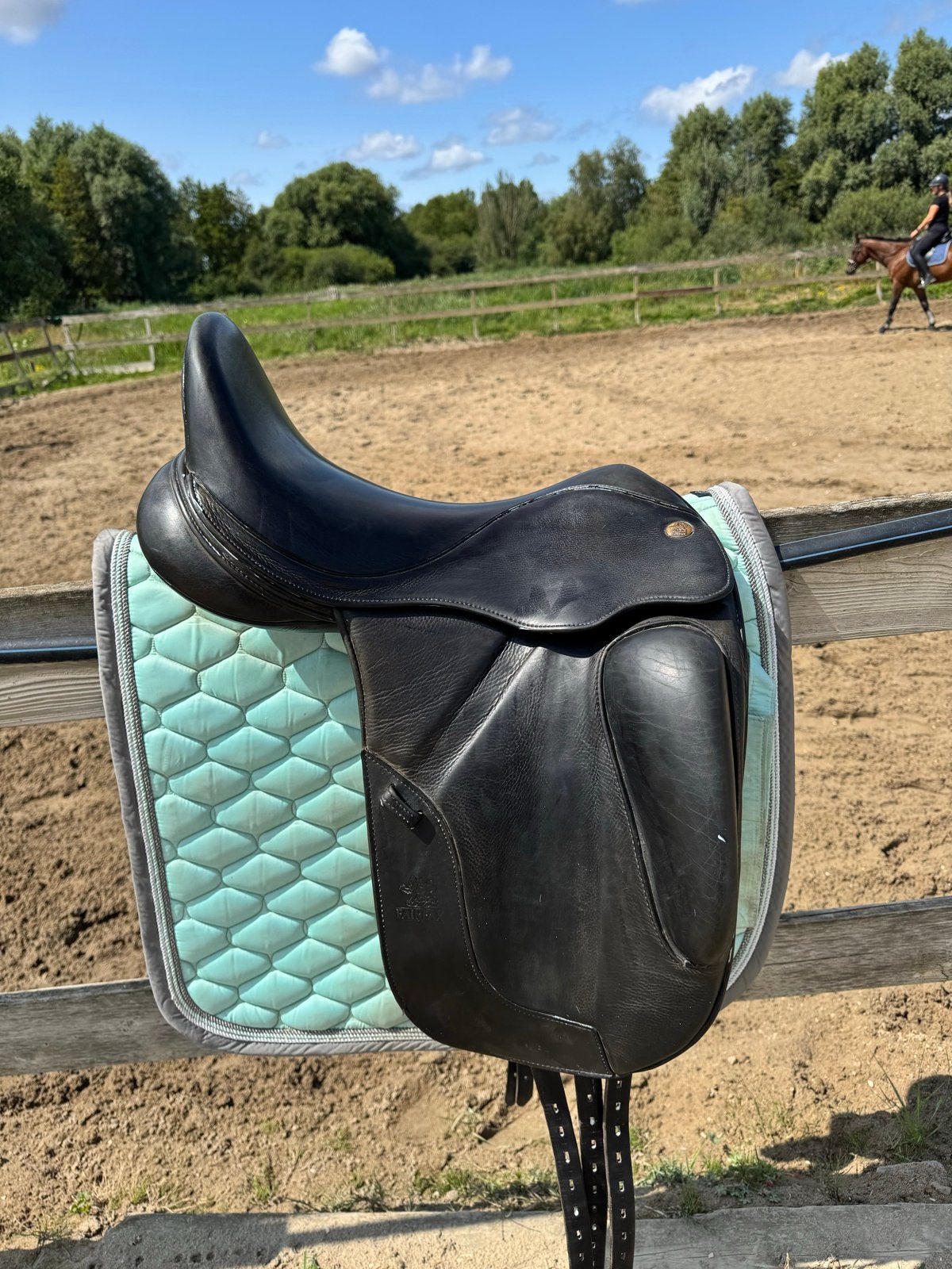 Fairfax monoblad 17,5”, Ophalen, Gebruikt, Dressuur