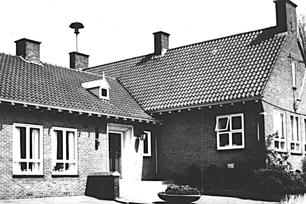 804350	Oud Alblas	ZH 1971	Gelopen met Postzegel, Ophalen of Verzenden, 1960 tot 1980, Gelopen, Zuid-Holland