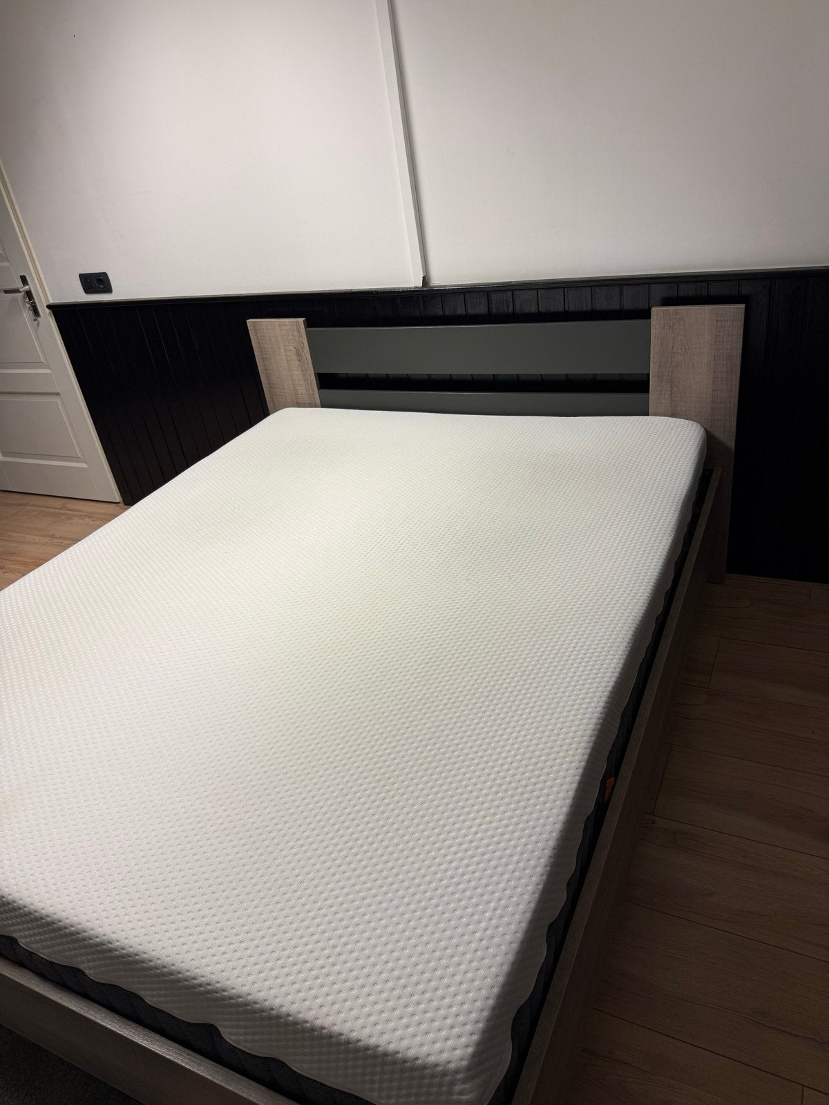 Emma Hybrid II Matras - 160x200 cm (gratis bed), Tweepersoons, Ophalen of Verzenden, Zo goed als nieuw, Matras