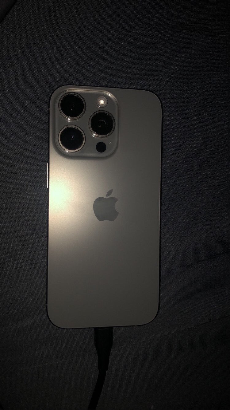Iphone 16 pro 99% batterijconditie, Telecommunicatie, Mobiele telefoons | Apple iPhone, 99 %, 128 GB, Zo goed als nieuw, Zonder simlock