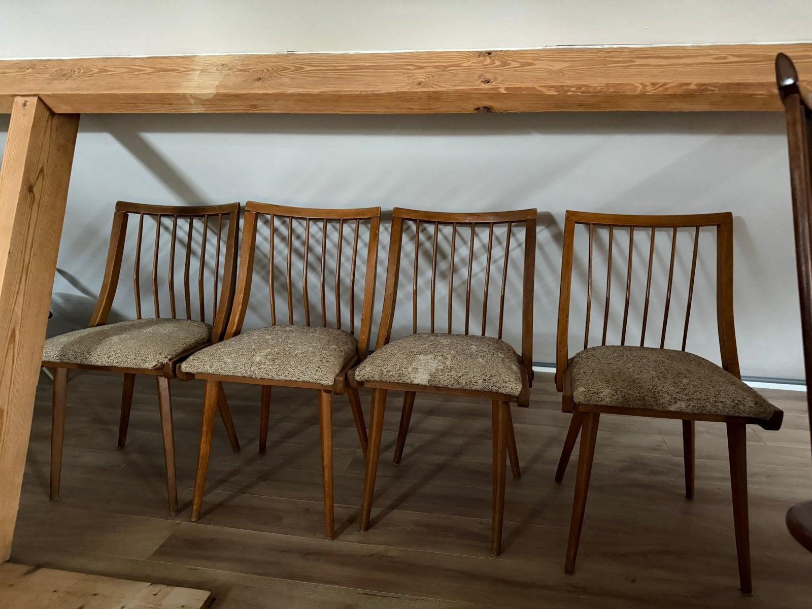 Set van 4 vintage houten eetkamerstoelen, Antiek en Kunst, Antiek | Meubels | Stoelen en Banken, Ophalen