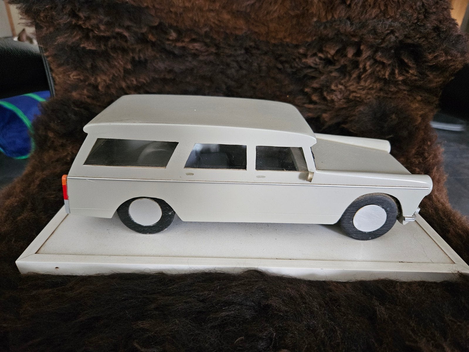 Houten model peugeot 404 break jaren 60, Ophalen of Verzenden