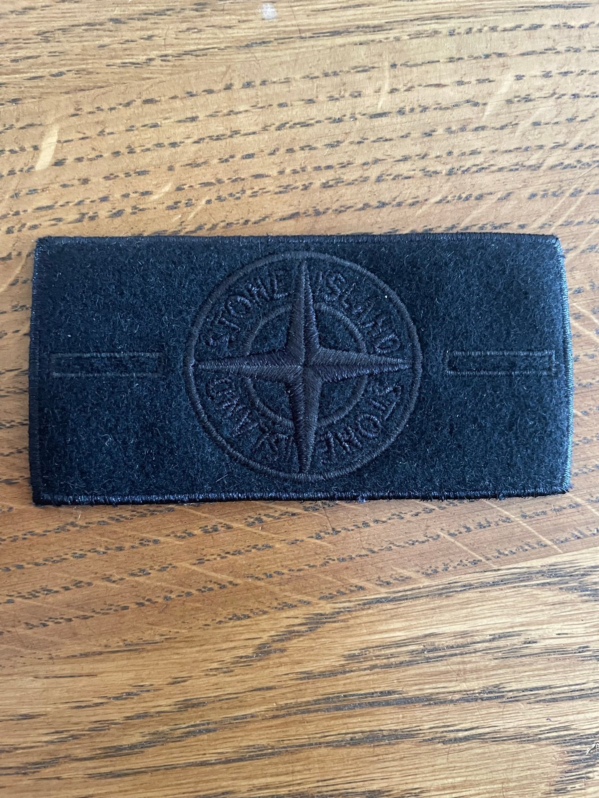 Stone Island badge / embleem - Nieuw, Hobby en Vrije tijd, Kledingapplicaties en Hotfix, Verzenden, Nieuw, Overige applicaties
