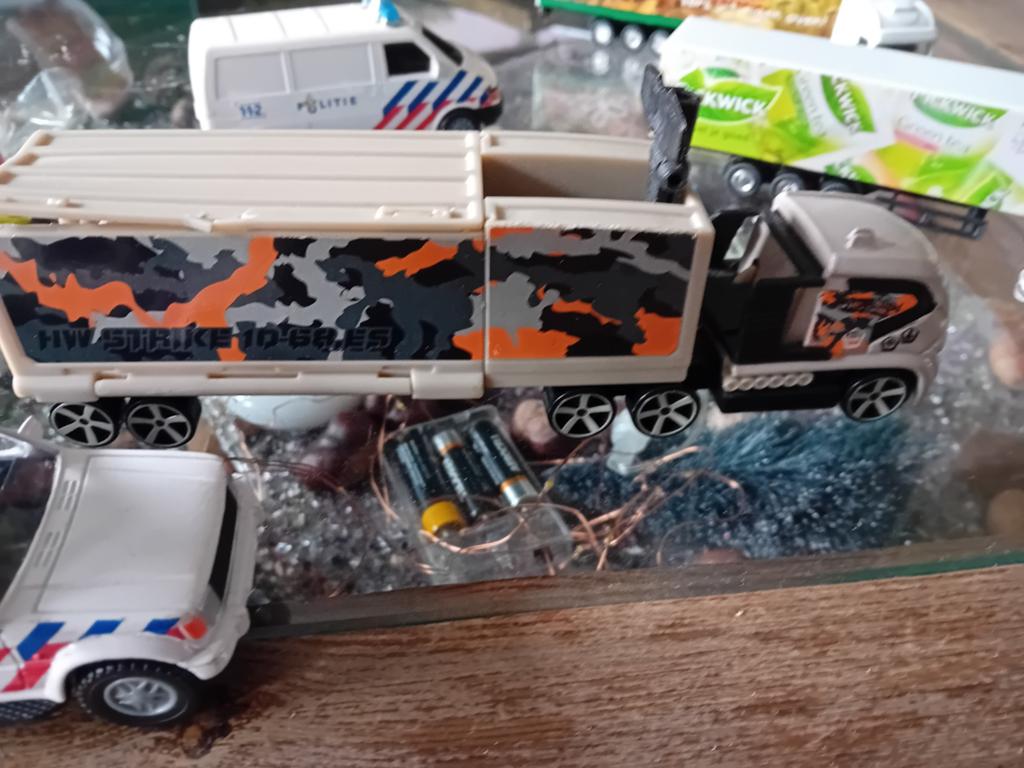 Diverse auto's politie auto's   emte pickwick vrachtwagens, Ophalen