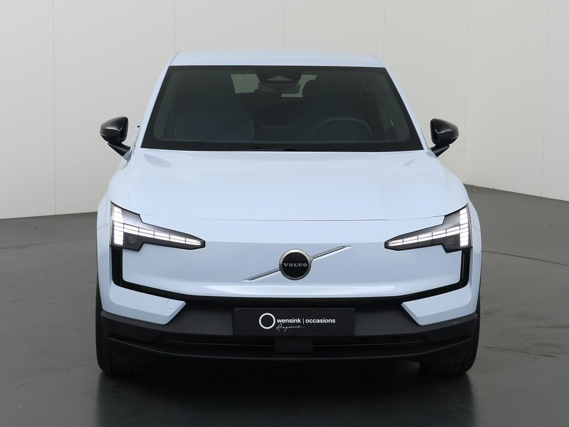 Volvo EX30 Single Motor Extended Range Plus 69 kWh | warmtep, Auto's, Volvo, Automaat, 476 km, Achterwielaandrijving, Gebruikt