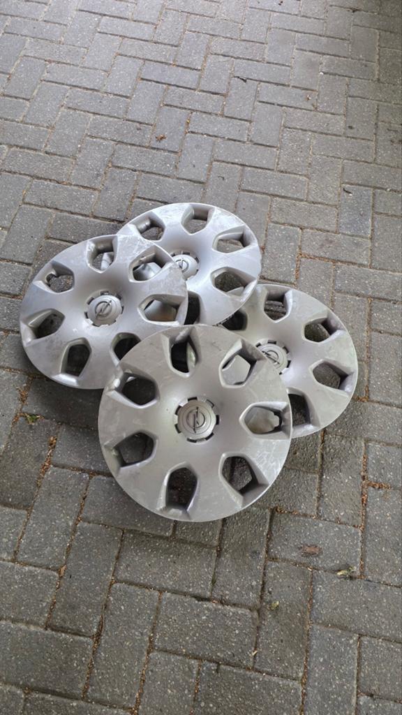 Wieldoppen Opel - Set van 4 met Insignia, Auto diversen, Wieldoppen, Ophalen
