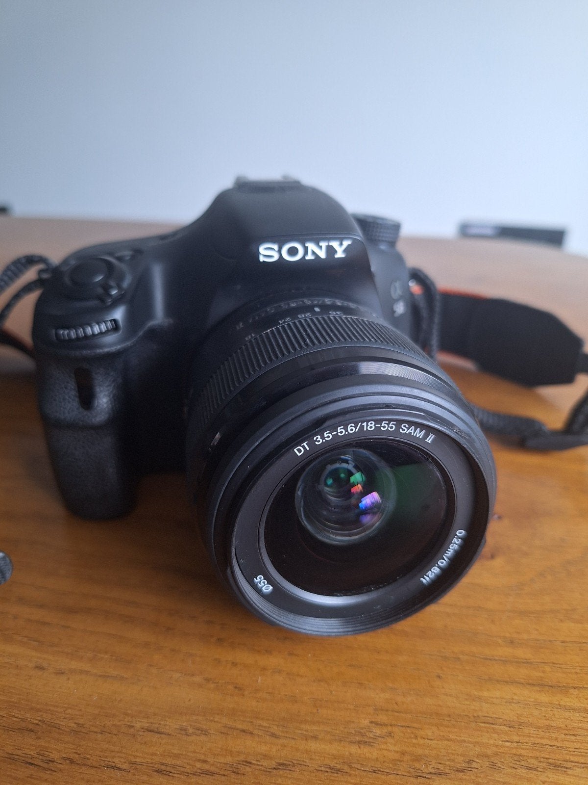 Sony Alpha a58 spiegelreflexcamera met 18-55mm lens, Audio, Tv en Foto, Fotocamera's Digitaal, Ophalen, Gebruikt, Spiegelreflex
