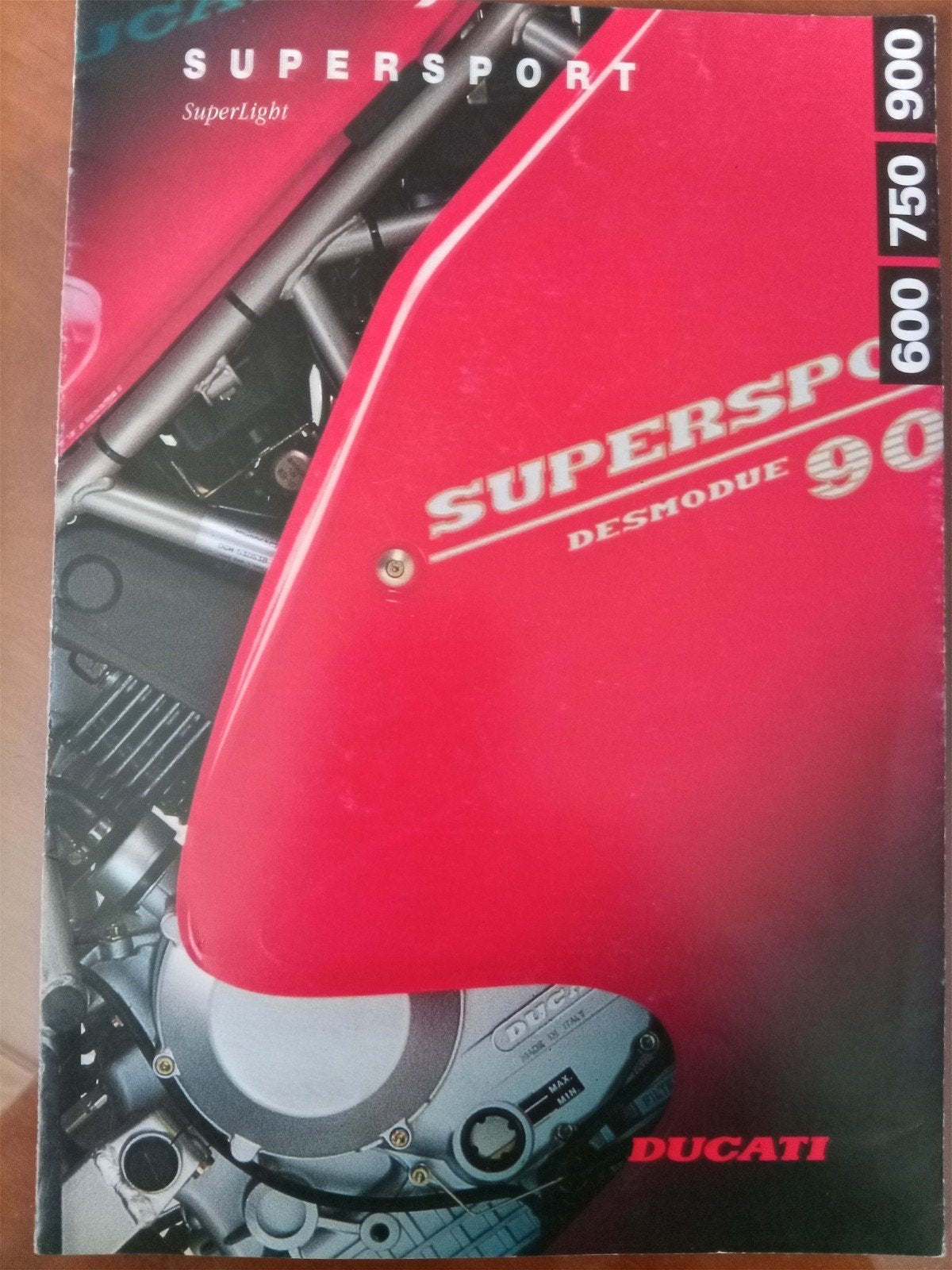 Ducati motoren folder - Supersport en Superlight, Ophalen of Verzenden