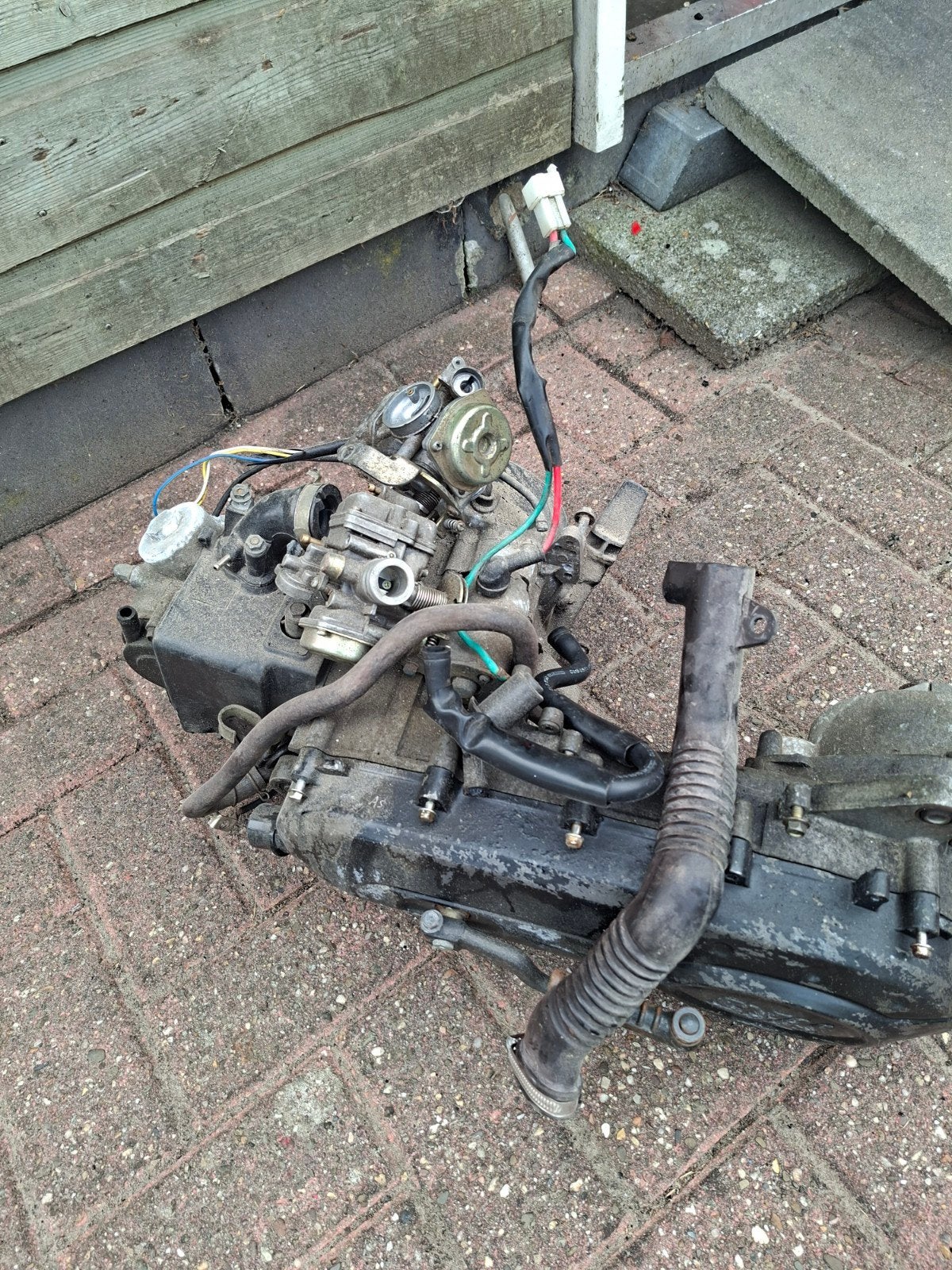 Gebruikt scooterblok met carburateur en onderdelen, Ophalen, Gebruikt, Blok, SYM