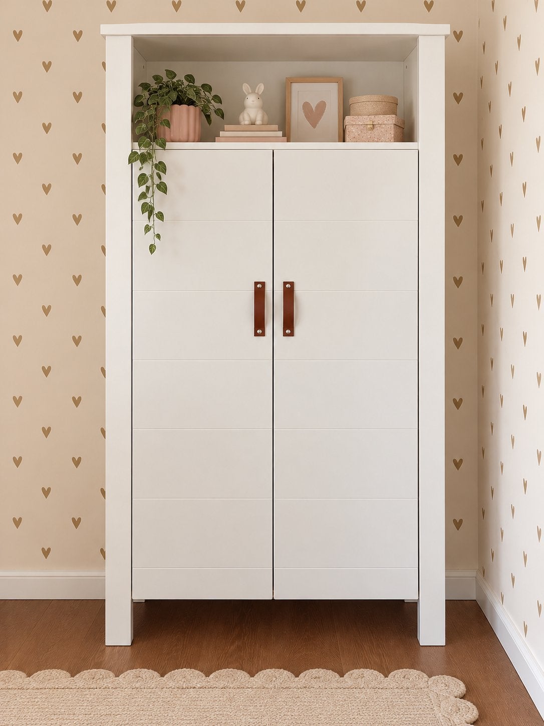 BOBITA Baby wit witte met leertjes kast, Kinderen en Baby's, Ophalen, 50 tot 70 cm, 105 cm of meer, 100 cm of meer