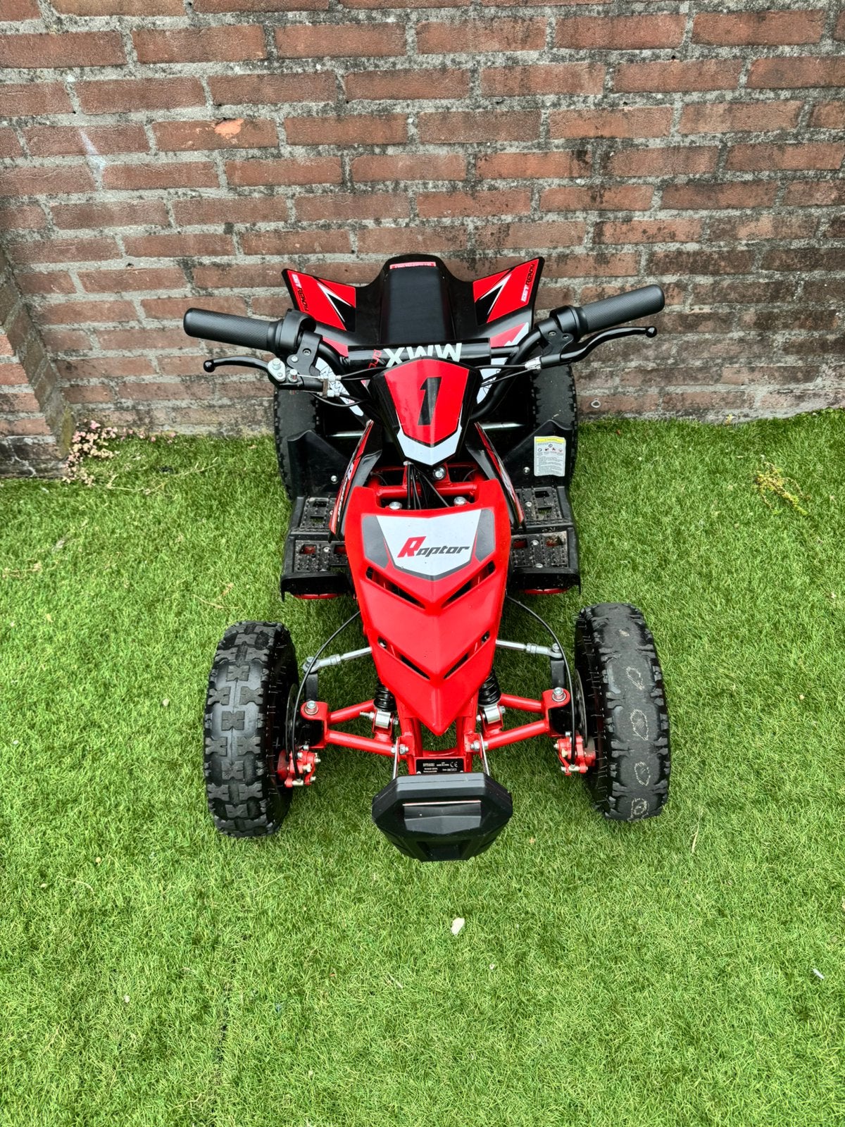 Mmx quad de nr1 voor kids 6-10 jaar alleen 3 banden vervang, Ophalen, Zo goed als nieuw, Overige typen