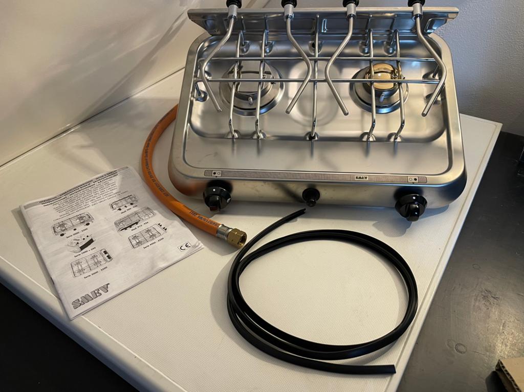 NIEUWE SMEV 2232 gasfornuis 2-pits voor boot/camper/caravan, Caravans en Kamperen, Ophalen, Nieuw